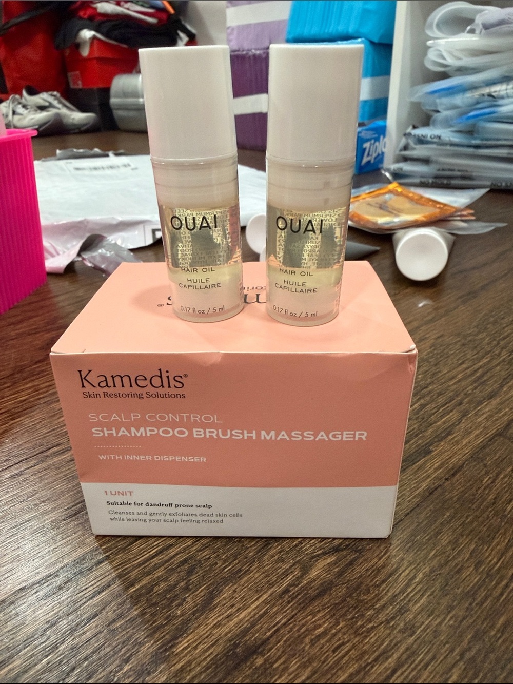 OUAI Hair Oil Duo with Pink Kamedis Scalp Brush Massager